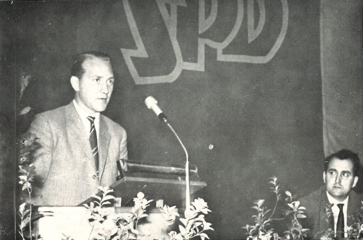 Datei:Heinz Lund und Heinz Nestler Juso Landeskonferenz 1960.png