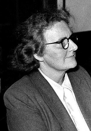 Datei:1950 Gertrud Völcker.jpg