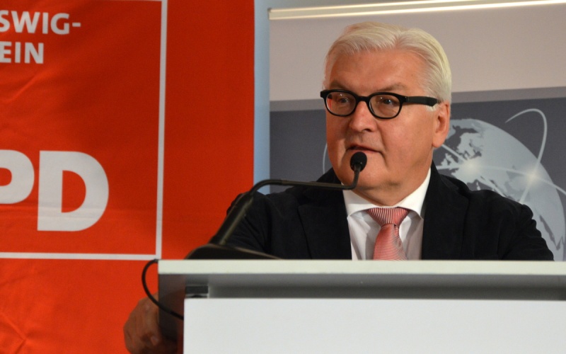 Datei:Friedenspolitik heute - 02.jpg