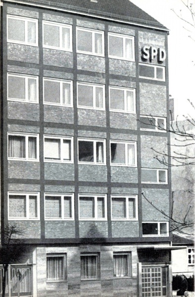 Datei:Walter Damm Haus 1965 klein.jpg