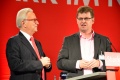 Ralf Stegner dankt Hannes Swoboda