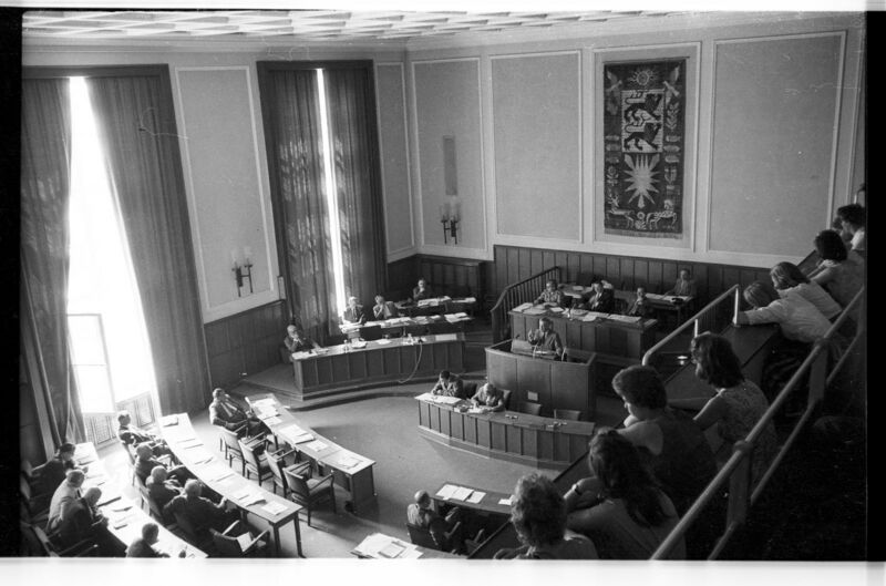 Datei:Landtagssitzung 1957.jpg