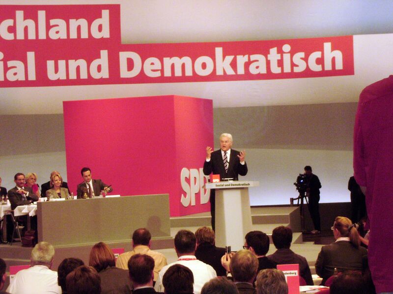 Datei:BPT 2009 Frank-Walter Steinmeiner.jpg