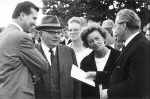 Fritz Lauritzen 2. v. linksIMG 5132.jpg