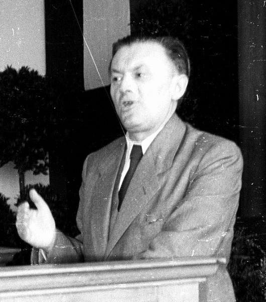 Datei:Andreas Gayk 1950.jpg