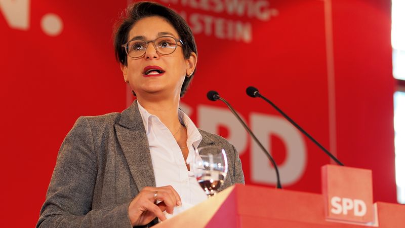 Datei:Serpil Midyatli 2018.JPG