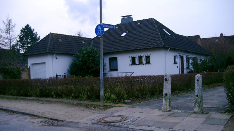 Datei:Haus August Rathmann in Moenkeberg.jpg