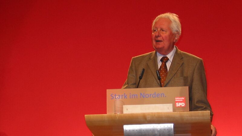 Datei:Hans-Jochen Vogel 2004.JPG