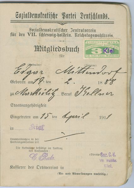 Datei:SPD Parteibuch Mittendorf 1911.jpg