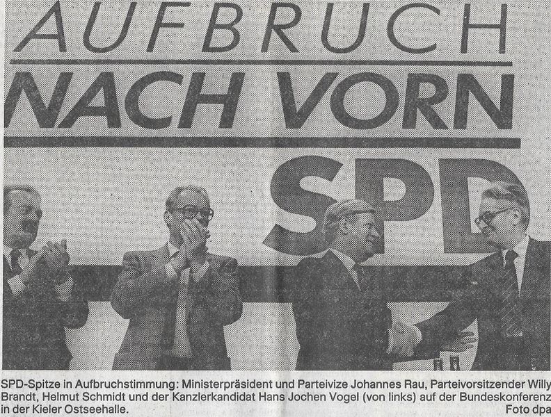 Datei:SPD Bundeskonferenz 1982 Aufbruch nach vorn.jpg
