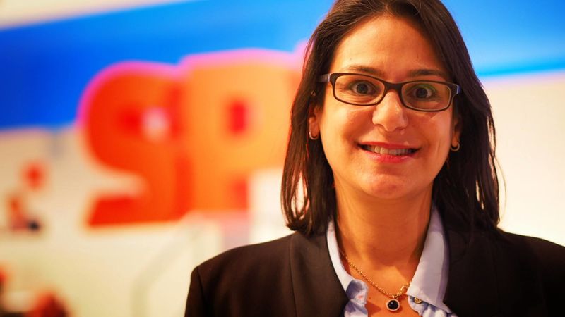 Datei:Serpil Midyatli 12-2017.jpg